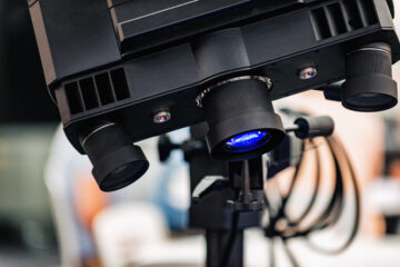 3D Motion and deformation sensor with blue light technology for automotive industry, aerospace industry, biomechanics and for researches and development.